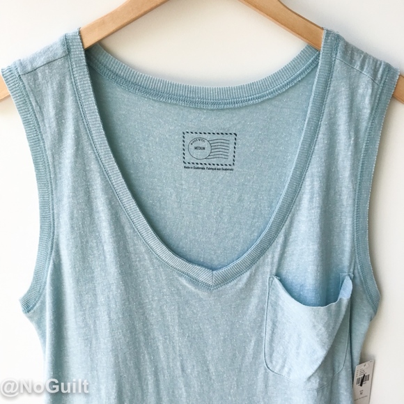 Postmark Anthro | V-Neck Pocket Tank Top - Picture 2 of 4